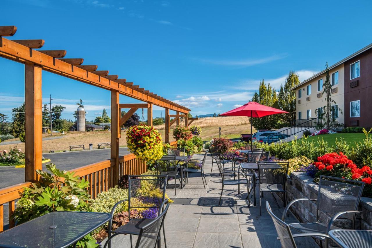 Red Lion Inn & Suites Sequim At Olympic National Park Bagian luar foto