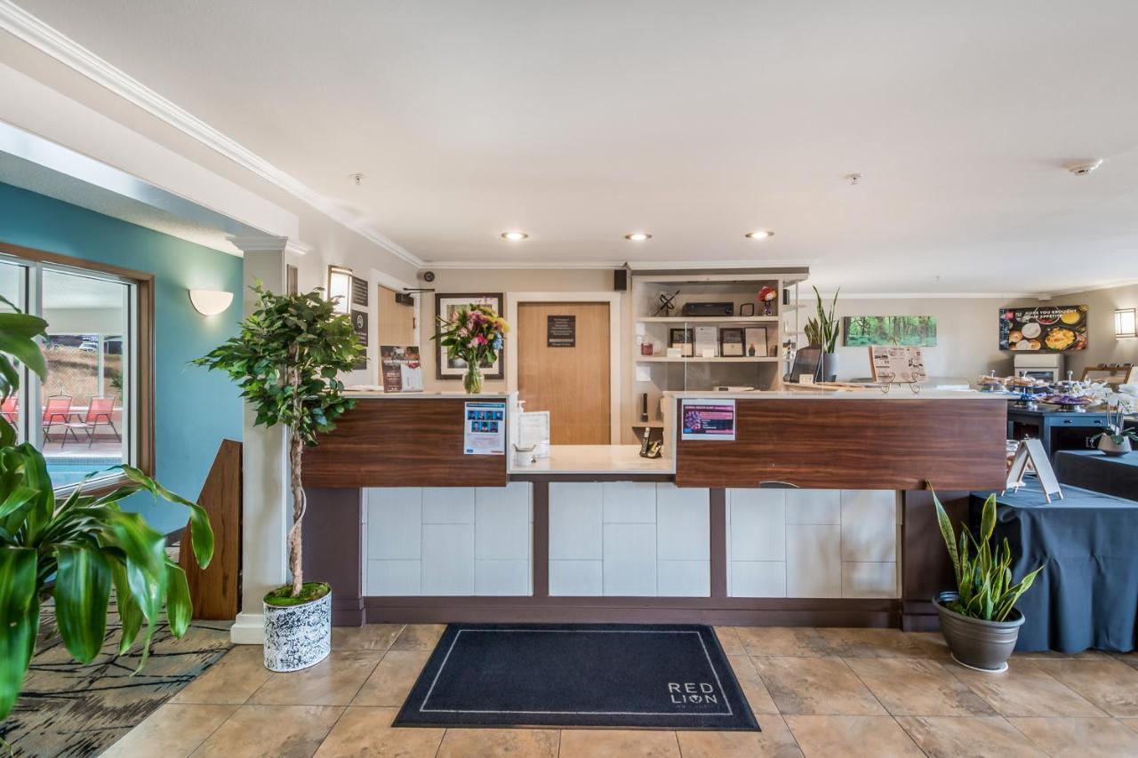 Red Lion Inn & Suites Sequim At Olympic National Park Bagian luar foto
